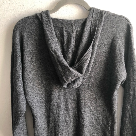 Marciano Sweater Hooded Grey Tunic Deep V Neck Sweater EUC L? (See Measurements) - Picture 10 of 11